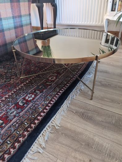 Mirrored coffee table