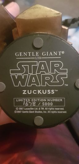 Star Wars Zuckuss Bounty Hunter Bust Gentle Giant Statue