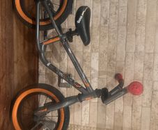 Mongoose kids balance bike