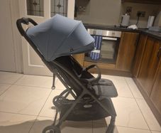 graco lightweight pram