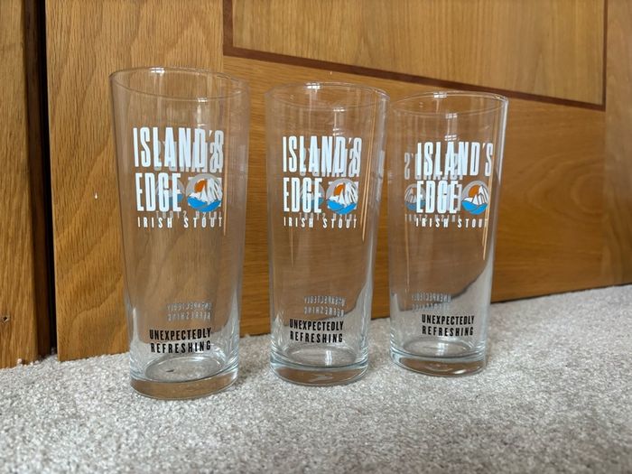 Island's Edge Irish Stout Pint Glasses