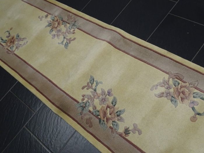 Chinese Aubusson Runner 3.30 x 0.70m (CHINA)