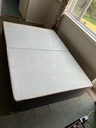 Split double bed base