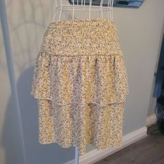 floral skirt