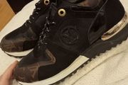 LV runners