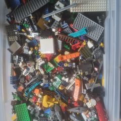 Large box of mixed lego