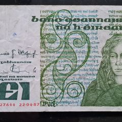 Ireland 1987 Medb 1 pound banknote