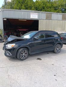 Breaking mitsubishi asx 2016 petrol