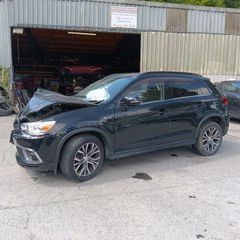 Breaking mitsubishi asx 2016 petrol