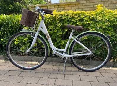 Raleigh Capri Ladies Bike