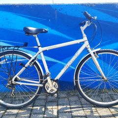 Giant Hybrid Bike