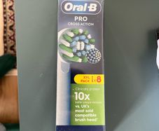 15 Oral B pro-cross toothbrush heads