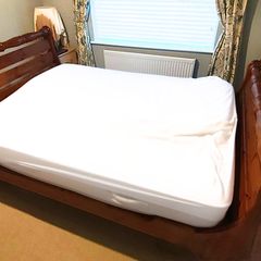 Sleigh Bed - Double