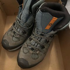 hiking shoe from Salomon