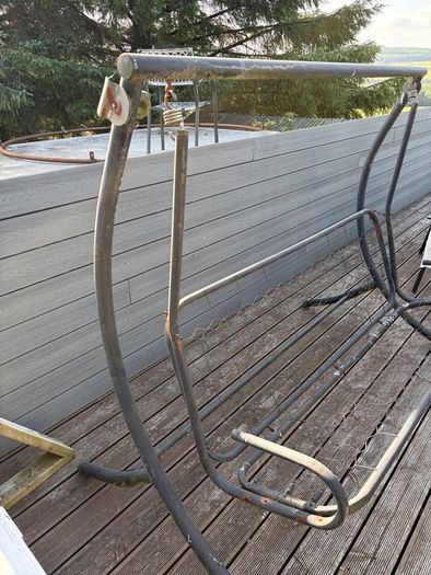 Garden swing bench