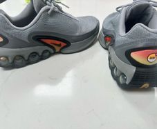 Boys nike runners