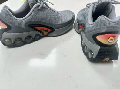 Boys nike runners