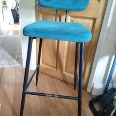 Bar stool - high chair