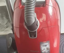Miele C3 Hoover