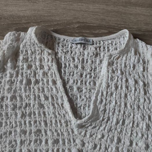 White Blouse Gallery, Xs