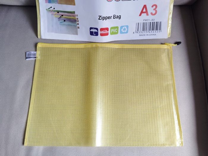A3 Mesh Zip folder / bag - New