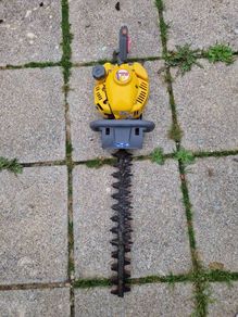 Dynamic DH27 hedge trimmer
