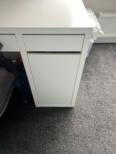 Desk and Tv stand
