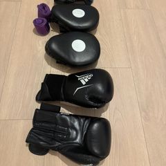 Boxing & MMA Gloves