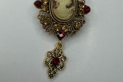 brooch