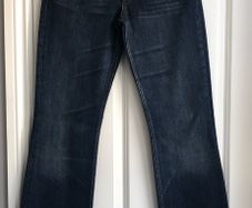 Tommy Hilfiger bootcut jeans - sz 27