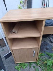 Computer desk