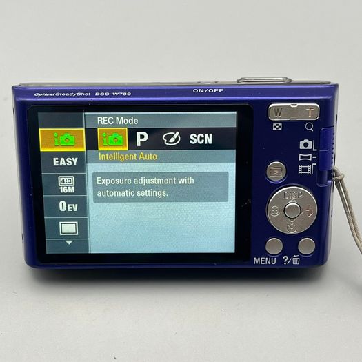 Sony DSC-W730 16.1MP Digital Camera Blue - Full Kit