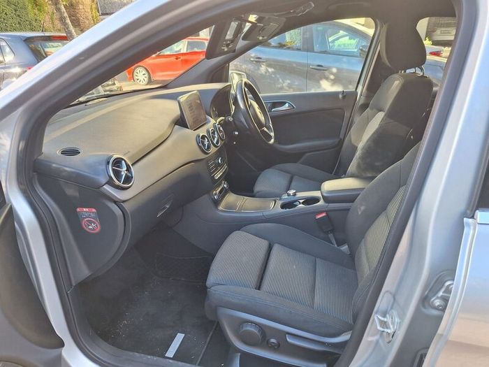 Mercedes-Benz B-Class 2016