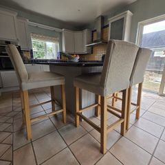 Complete maple painted shaker  Kitchen for Sale.