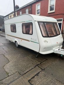 Elddis avante