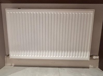 Free 100x60cm Radiator
