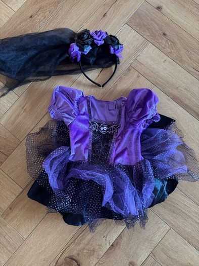 Baby Halloween costume (12-18 months)