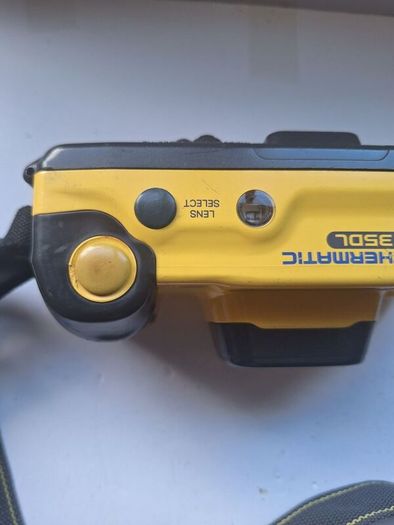 Minolta Weathermatic 35 DL Waterproof 35mm Film Camera Yellow