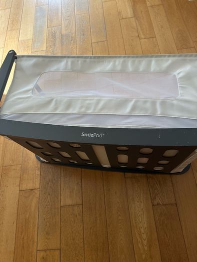 SnuzPod 4 beside bed