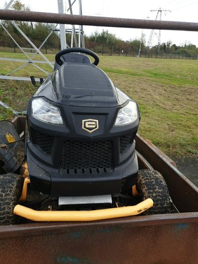 Craftsman 8000 Pro Series Ride on Lawn mower