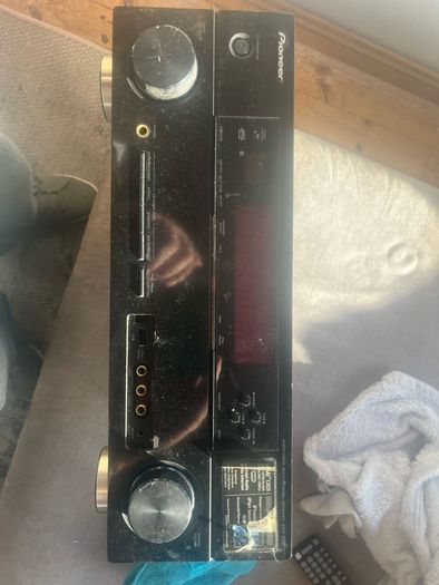 Pioneer VSX-920 Av Receiver + Yamaha 5.1 Surround Sound & Subwoofer