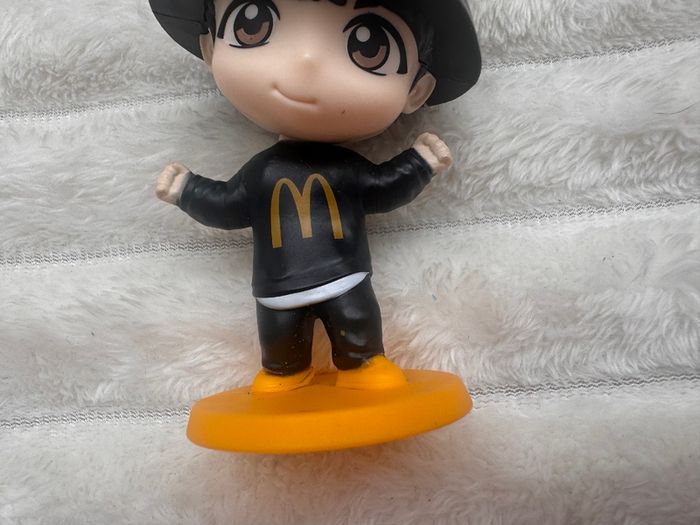 McDonald's TinyTAN x BTS Encore Edition Jung Kook approx. 9 cm. Used Please see photos