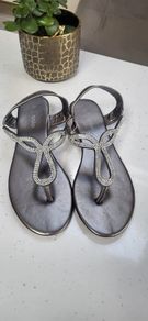 ANKO silver diamante thong sandals Sz 8UK - Bnwt Rrp 49.99