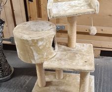 Cat Tree / Scratching Post with Condo and Bed