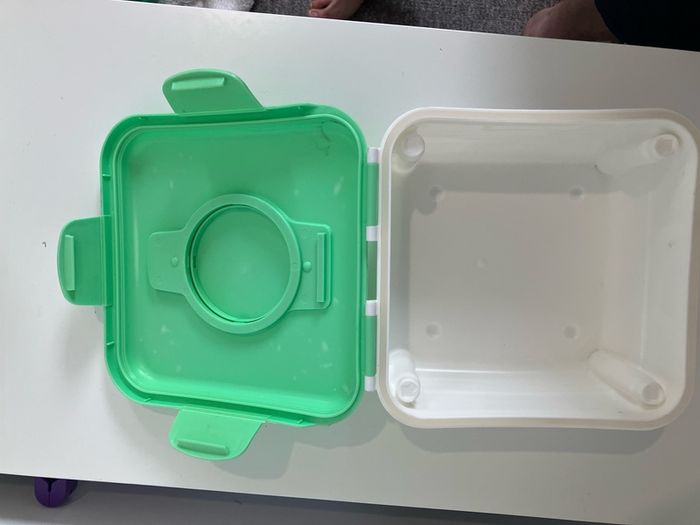 Cheeky Wipes Mucky Container