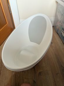 Shnuggle Baby Bath