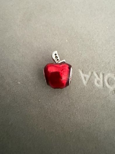 Retired Pandora Disney Snow White Red Apple Charm
