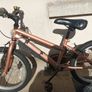 Apollo Glizt Kids bike size 20 inch wheels Image 9
