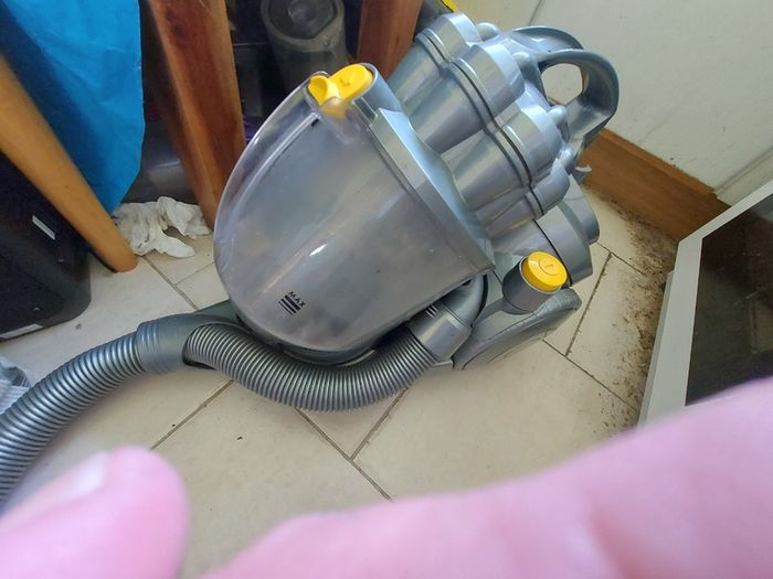 DYSON DC08, in excellent condition, Great suction