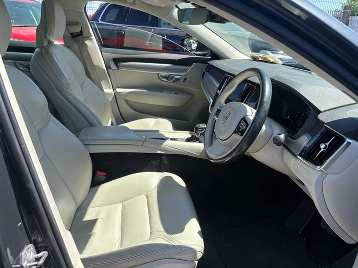 2017 Volvo S90 D4 Momentum Auto 2.0L Diesel NCT + Taxed